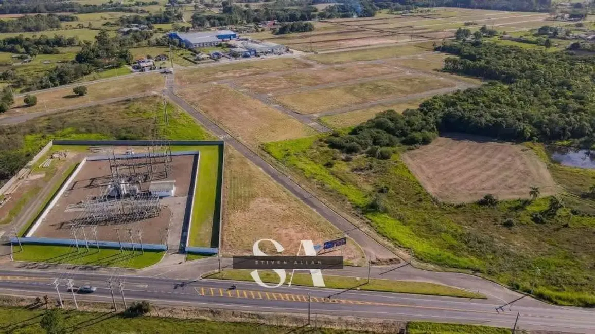 Foto 1 de Terreno / Lote à venda, 360m2 em Icara - SC