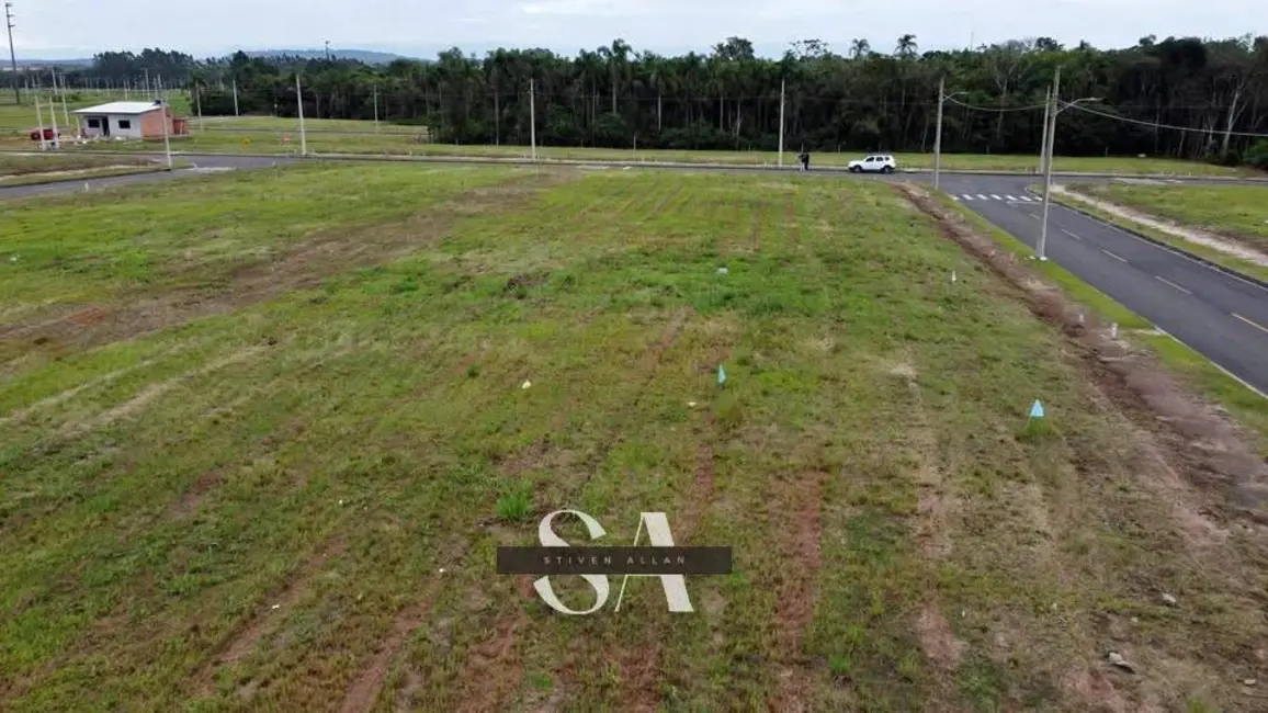Foto 2 de Terreno / Lote à venda, 360m2 em Icara - SC