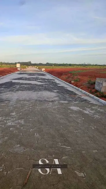 Foto 4 de Terreno / Lote à venda, 360m2 em Santa Luzia, Criciuma - SC