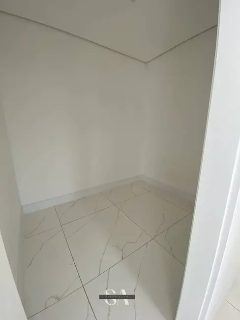 Foto 4 de Casa com 3 quartos à venda, 196m2 em Santa Bárbara, Criciuma - SC