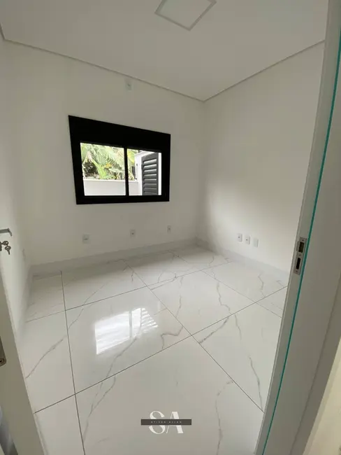 Foto 6 de Casa com 3 quartos à venda, 196m2 em Santa Bárbara, Criciuma - SC