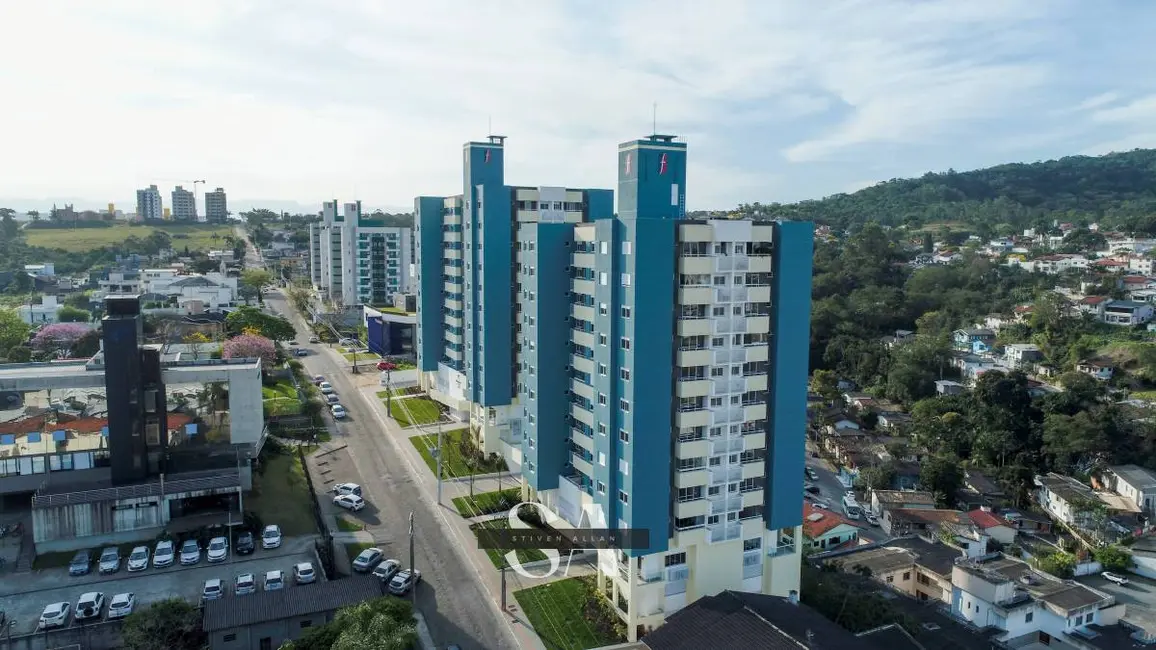 Foto 4 de Apartamento com 2 quartos à venda, 66m2 em Centro, Criciuma - SC