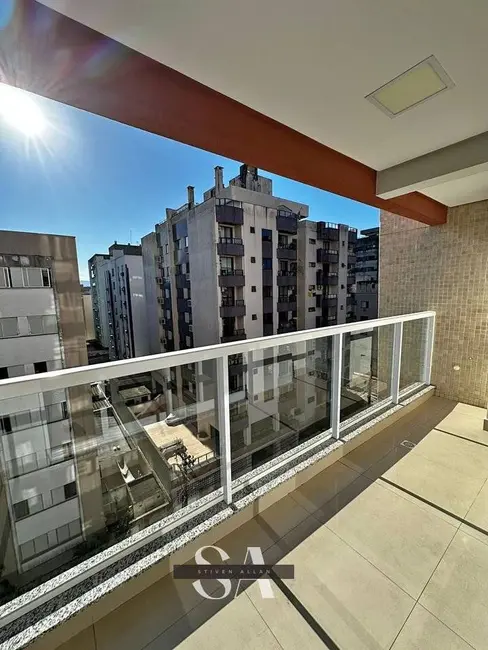 Foto 8 de Apartamento com 3 quartos à venda em Comerciário, Criciuma - SC