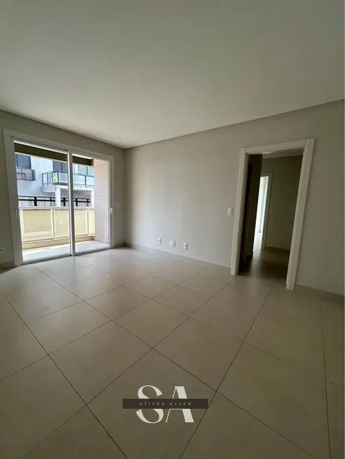 Foto 2 de Apartamento com 3 quartos à venda, 182m2 em Centro, Criciuma - SC