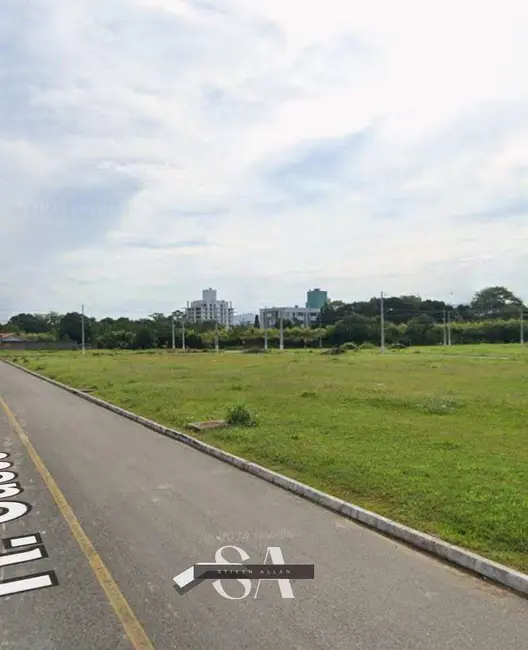 Foto 1 de Terreno / Lote à venda, 320m2 em Tubarao - SC