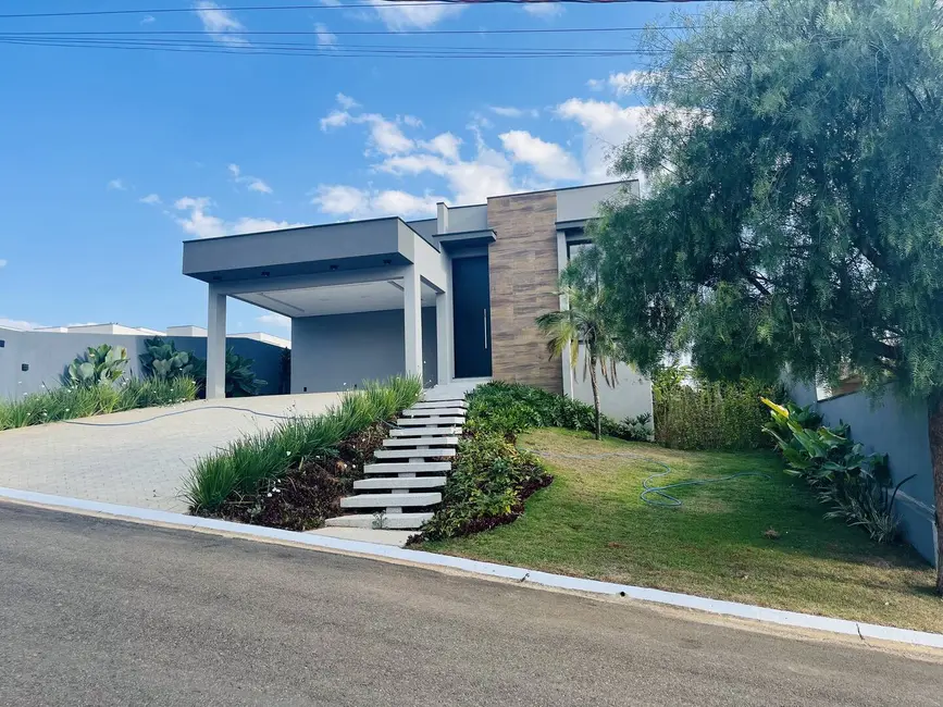Foto 1 de Casa com 3 quartos à venda, 218m2 em Condomínio Jardim Flamboyan, Braganca Paulista - SP