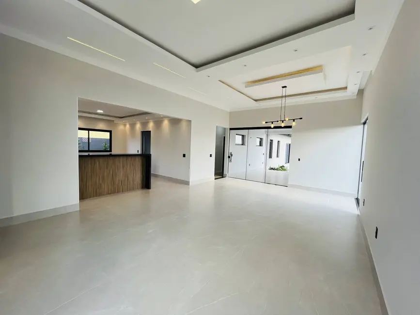 Foto 4 de Casa com 3 quartos à venda, 218m2 em Condomínio Jardim Flamboyan, Braganca Paulista - SP