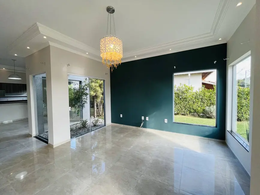 Foto 6 de Casa com 3 quartos à venda, 202m2 em Condomínio Jardim Flamboyan, Braganca Paulista - SP