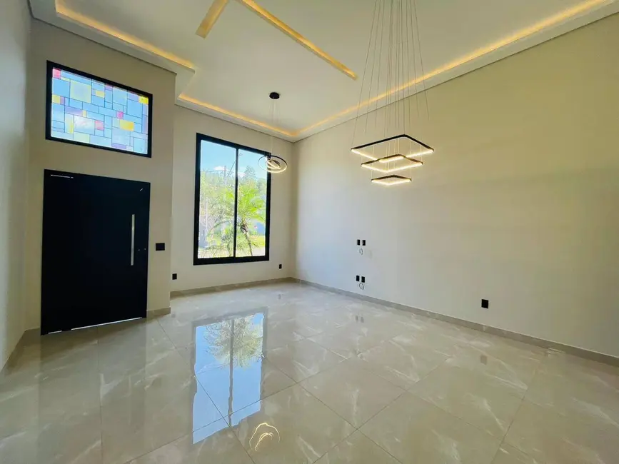 Foto 4 de Casa com 3 quartos à venda, 200m2 em Braganca Paulista - SP