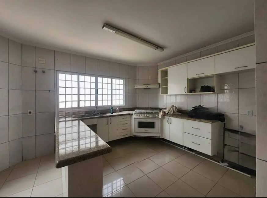 Foto 9 de Casa com 4 quartos à venda e para alugar, 320m2 em Residencial Colinas de São Francisco, Braganca Paulista - SP