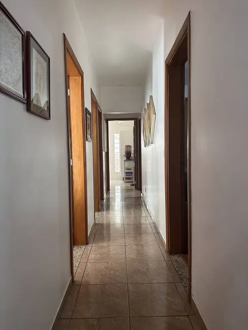 Foto 9 de Casa com 4 quartos à venda, 511m2 em Jardim América, Braganca Paulista - SP