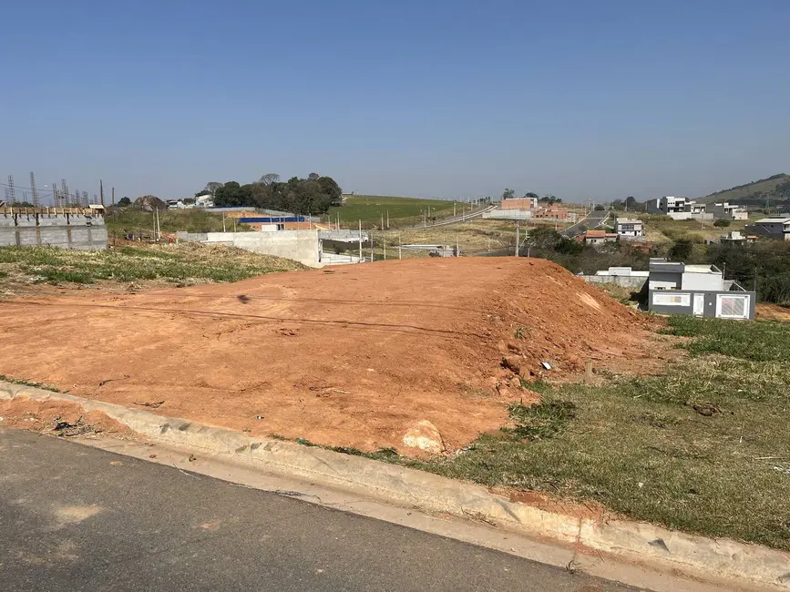 Foto 2 de Terreno / Lote à venda, 259m2 em Braganca Paulista - SP