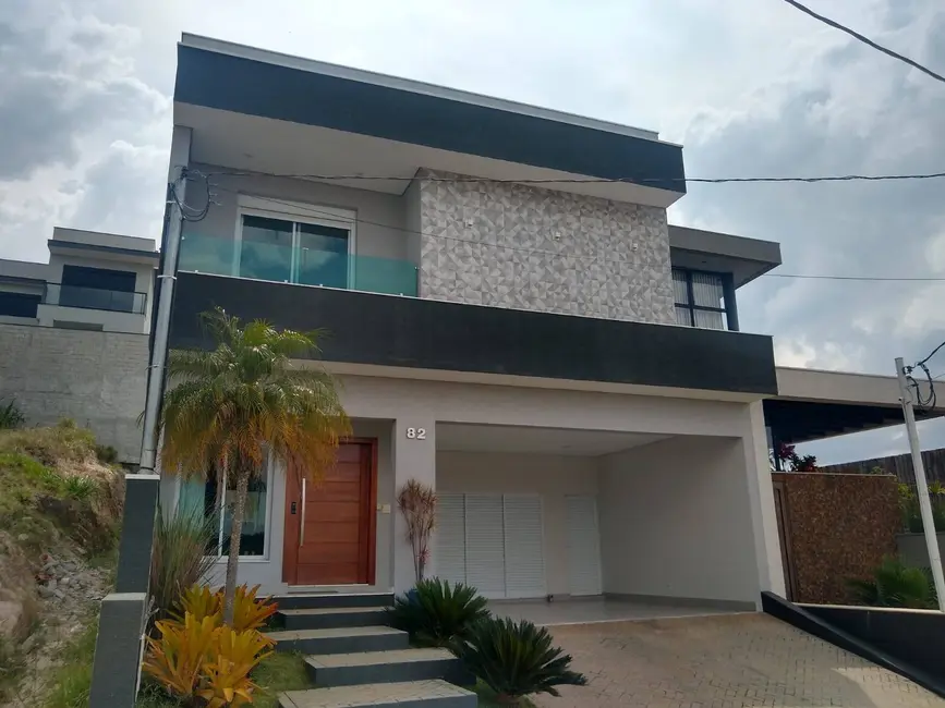 Casa com 3 quartos à venda, 260m2 em Braganca Paulista - SP - imagem 1 Foto 1 de Casa com 3 quartos à venda, 260m2 em Braganca Paulista - SP