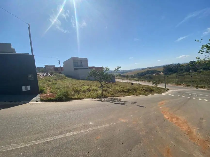 Foto 5 de Terreno / Lote à venda, 140m2 em Braganca Paulista - SP