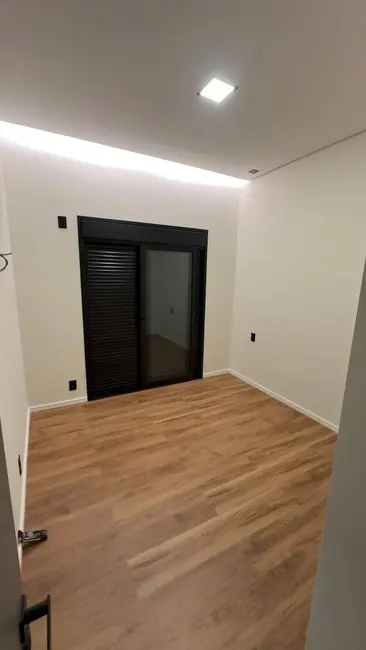 Foto 8 de Casa com 3 quartos à venda, 194m2 em Braganca Paulista - SP