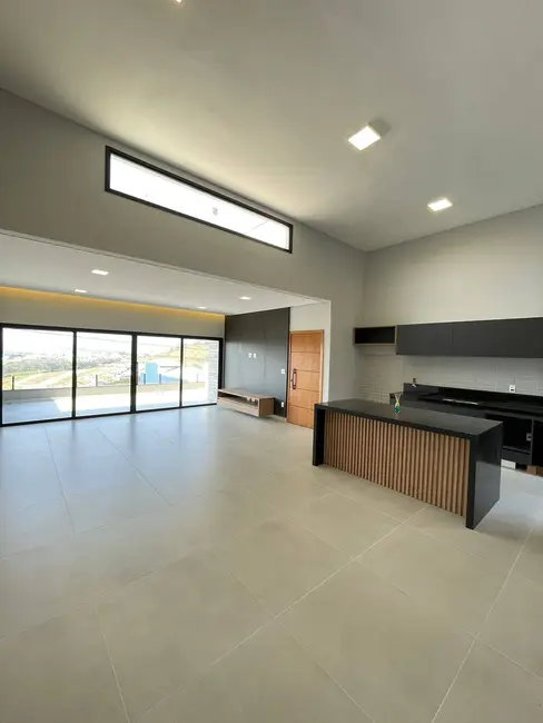 Foto 3 de Casa com 3 quartos à venda, 166m2 em Braganca Paulista - SP