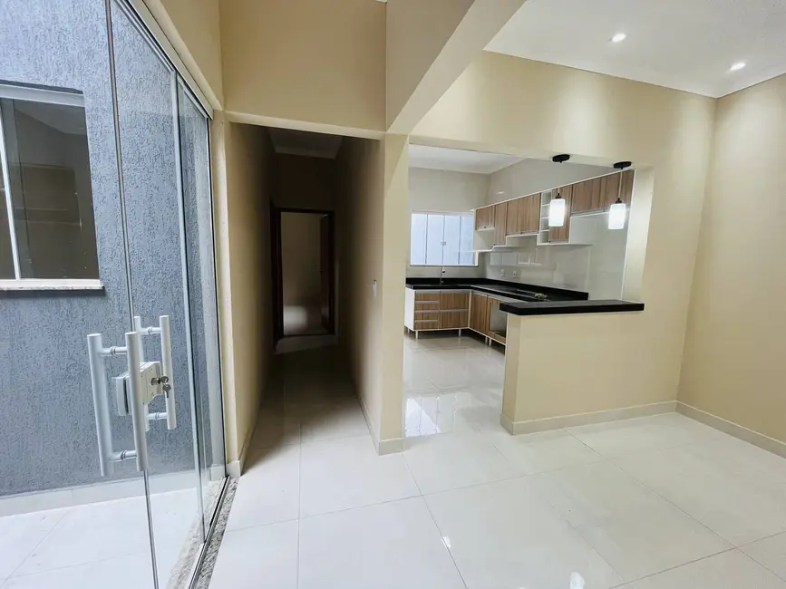 Foto 2 de Casa com 3 quartos à venda, 128m2 em Residencial Piemonte, Braganca Paulista - SP