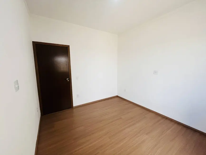 Foto 9 de Casa com 3 quartos à venda, 118m2 em Braganca Paulista - SP