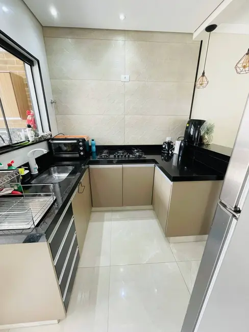 Casa com 3 quartos à venda, 118m2 em Residencial Piemonte, Braganca Paulista - SP - imagem 4 Foto 4 de Casa com 3 quartos à venda, 118m2 em Residencial Piemonte, Braganca Paulista - SP