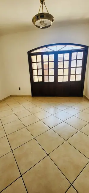 Foto 5 de Casa com 3 quartos à venda, 250m2 em Santa Luzia, Braganca Paulista - SP