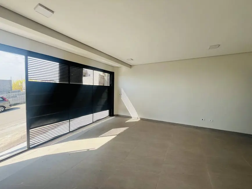 Foto 2 de Casa com 3 quartos à venda, 157m2 em Braganca Paulista - SP