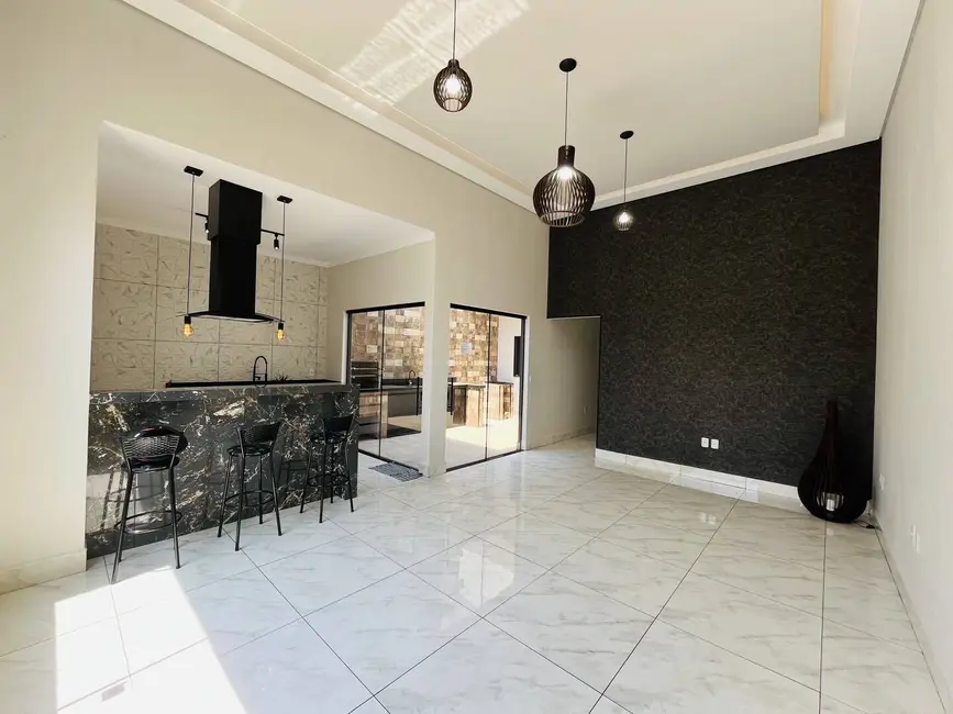 Casa com 3 quartos à venda, 95m2 em Braganca Paulista - SP - imagem 4 Foto 4 de Casa com 3 quartos à venda, 95m2 em Braganca Paulista - SP