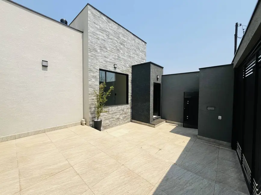 Casa com 3 quartos à venda, 95m2 em Braganca Paulista - SP - imagem 2 Foto 2 de Casa com 3 quartos à venda, 95m2 em Braganca Paulista - SP