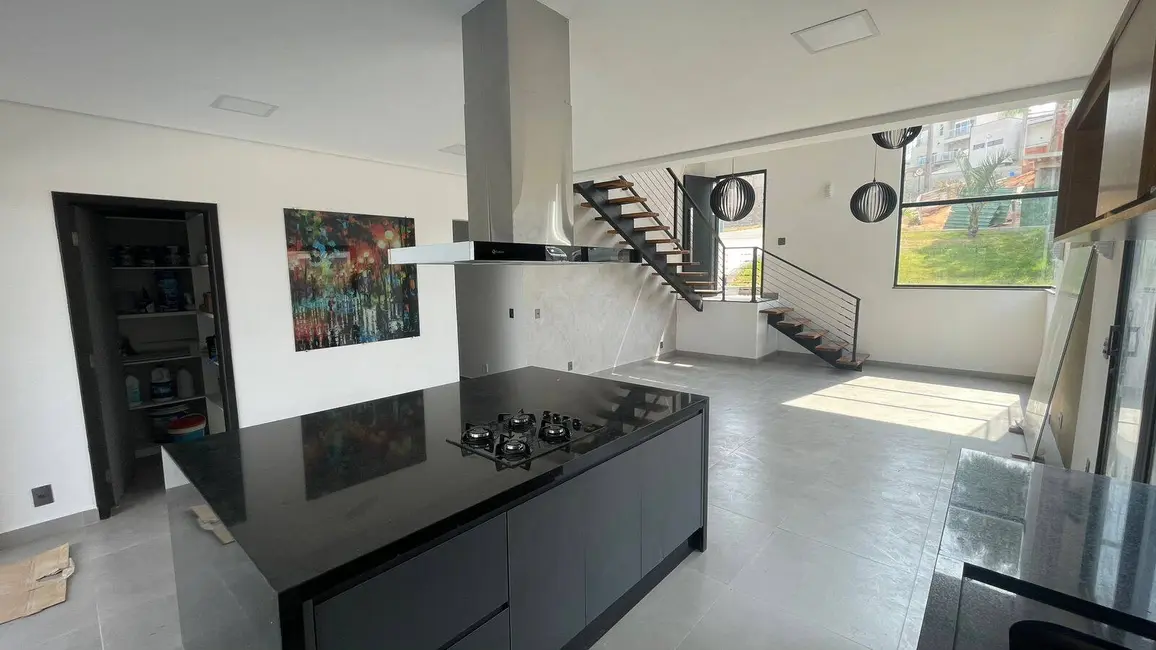 Casa com 3 quartos à venda, 180m2 em Condomínio Villa Real de Bragança, Braganca Paulista - SP - imagem 3 Foto 3 de Casa com 3 quartos à venda, 180m2 em Condomínio Villa Real de Bragança, Braganca Paulista - SP