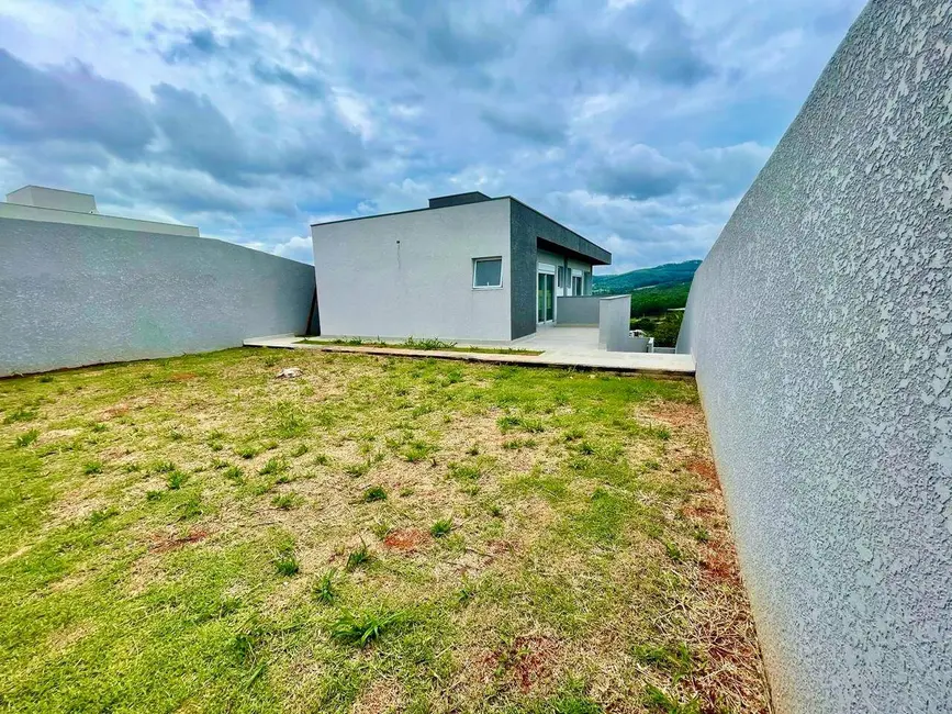 Foto 9 de Casa com 3 quartos à venda, 270m2 em Condomínio Vale das Águas, Braganca Paulista - SP