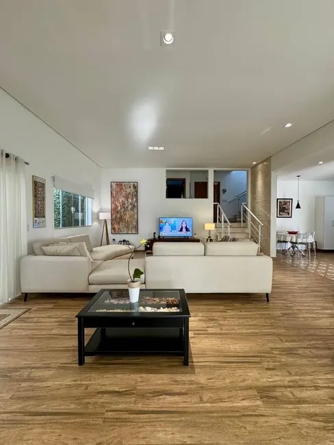 Foto 3 de Casa com 4 quartos à venda, 396m2 em Condomínio Jardim Flamboyan, Braganca Paulista - SP