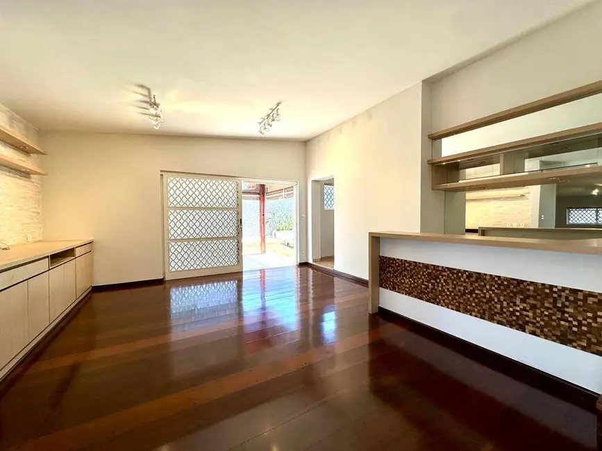 Foto 6 de Casa com 4 quartos à venda, 345m2 em Jardim América, Braganca Paulista - SP