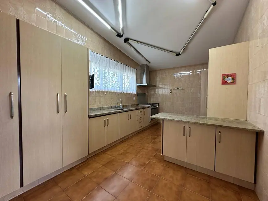 Foto 8 de Casa com 4 quartos à venda, 345m2 em Jardim América, Braganca Paulista - SP