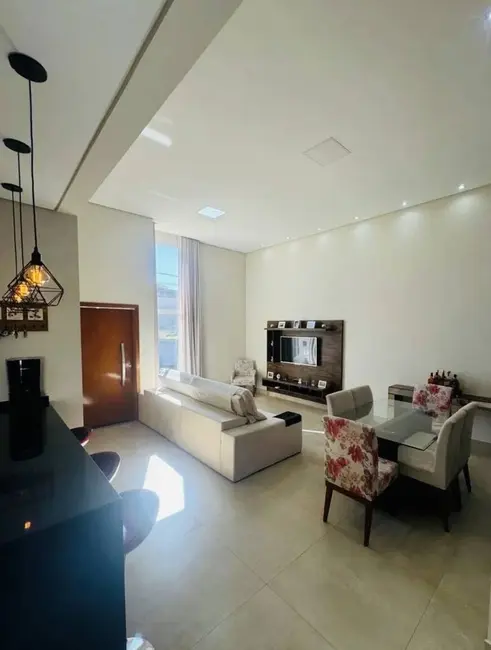 Foto 4 de Casa com 3 quartos à venda, 165m2 em Condomínio Portal da Serra, Braganca Paulista - SP