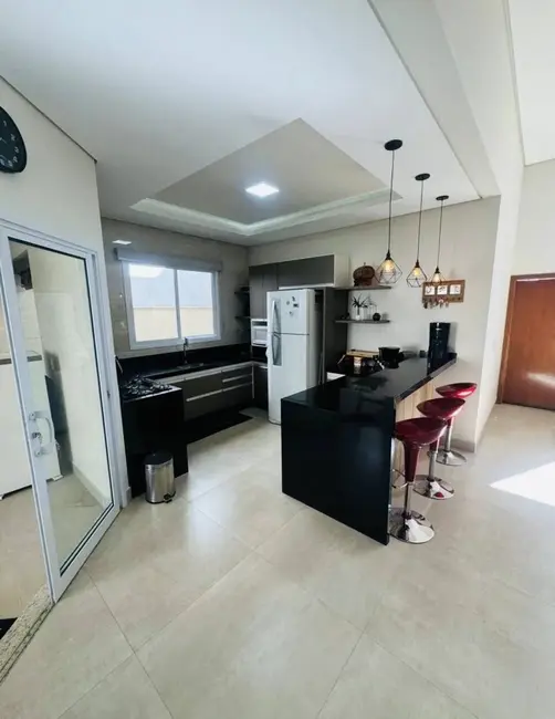 Foto 6 de Casa com 3 quartos à venda, 165m2 em Condomínio Portal da Serra, Braganca Paulista - SP