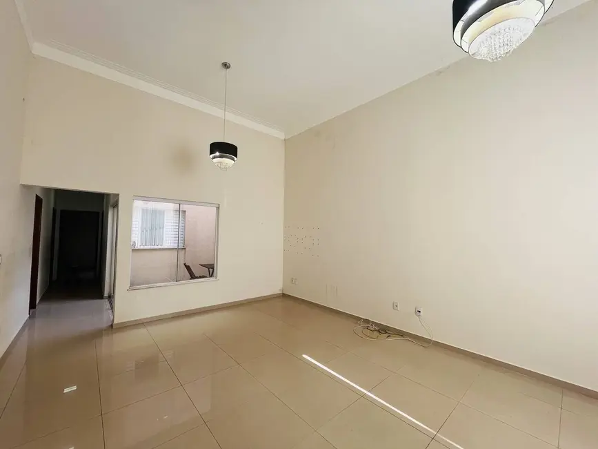 Foto 4 de Casa com 3 quartos à venda, 150m2 em Jardim Vista Alegre, Braganca Paulista - SP