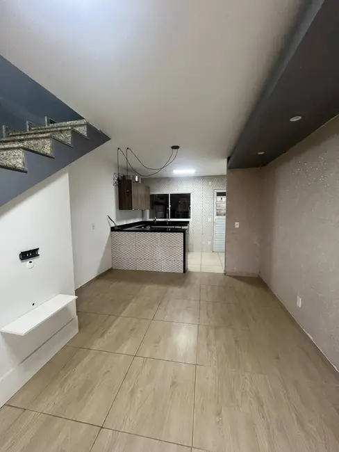 Foto 2 de Casa com 2 quartos à venda e para alugar, 74m2 em Quintas de Bragança, Braganca Paulista - SP