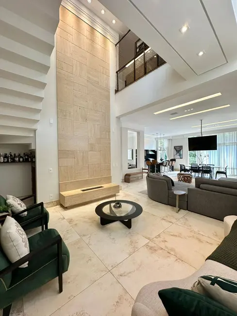 Foto 3 de Casa com 5 quartos à venda, 471m2 em Jardim São José, Braganca Paulista - SP