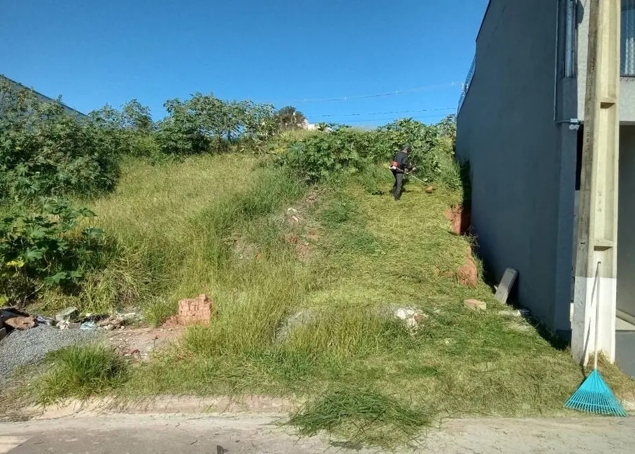 Foto 2 de Terreno / Lote à venda, 140m2 em Braganca Paulista - SP