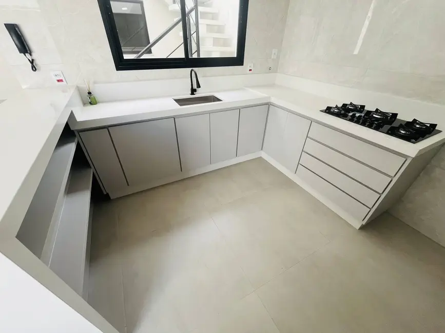 Casa com 3 quartos à venda, 140m2 em Braganca Paulista - SP - imagem 7 Foto 7 de Casa com 3 quartos à venda, 140m2 em Braganca Paulista - SP