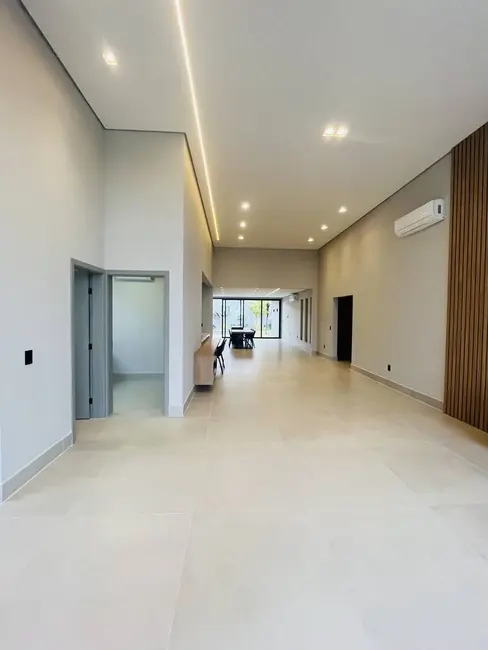 Foto 4 de Casa com 3 quartos à venda, 623m2 em Condomínio Vale das Águas, Braganca Paulista - SP