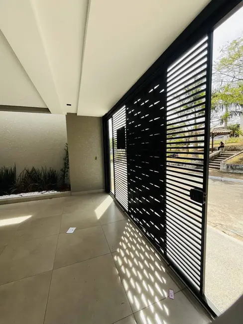 Casa com 3 quartos à venda, 120m2 em Residencial Piemonte, Braganca Paulista - SP - imagem 2 Foto 2 de Casa com 3 quartos à venda, 120m2 em Residencial Piemonte, Braganca Paulista - SP
