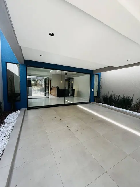 Foto 3 de Casa com 3 quartos à venda, 120m2 em Residencial Piemonte, Braganca Paulista - SP