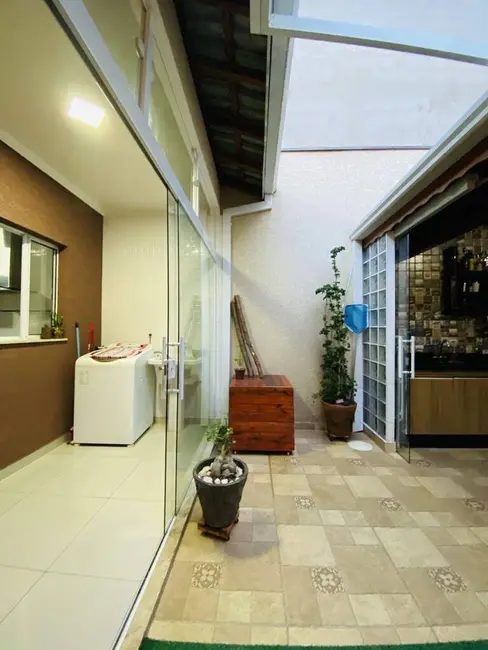 Foto 7 de Casa com 2 quartos à venda, 80m2 em Residencial Piemonte, Braganca Paulista - SP