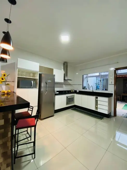 Foto 6 de Casa com 2 quartos à venda, 80m2 em Residencial Piemonte, Braganca Paulista - SP