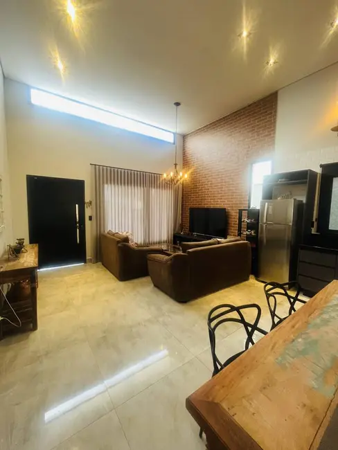 Casa com 3 quartos à venda, 315m2 em Condomínio Villa Real de Bragança, Braganca Paulista - SP - imagem 4 Foto 4 de Casa com 3 quartos à venda, 315m2 em Condomínio Villa Real de Bragança, Braganca Paulista - SP