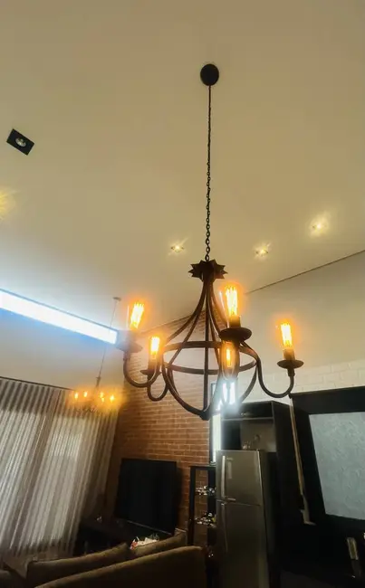 Casa com 3 quartos à venda, 315m2 em Condomínio Villa Real de Bragança, Braganca Paulista - SP - imagem 6 Foto 6 de Casa com 3 quartos à venda, 315m2 em Condomínio Villa Real de Bragança, Braganca Paulista - SP