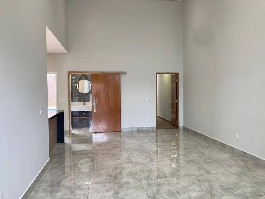 Foto 6 de Casa com 3 quartos à venda, 180m2 em Braganca Paulista - SP