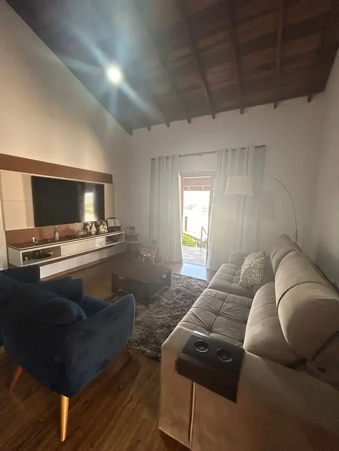 Foto 3 de Casa com 3 quartos à venda, 310m2 em Braganca Paulista - SP