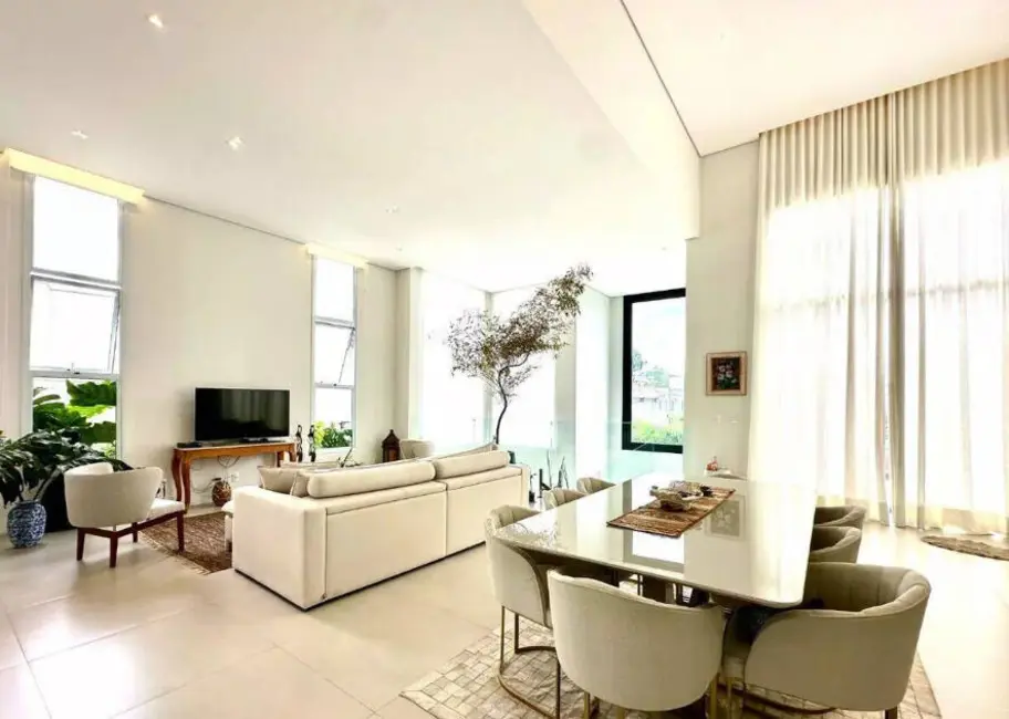 Foto 6 de Casa com 3 quartos à venda, 240m2 em Condomínio Vale das Águas, Braganca Paulista - SP
