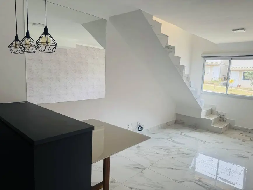 Foto 7 de Casa com 2 quartos para alugar, 74m2 em Braganca Paulista - SP